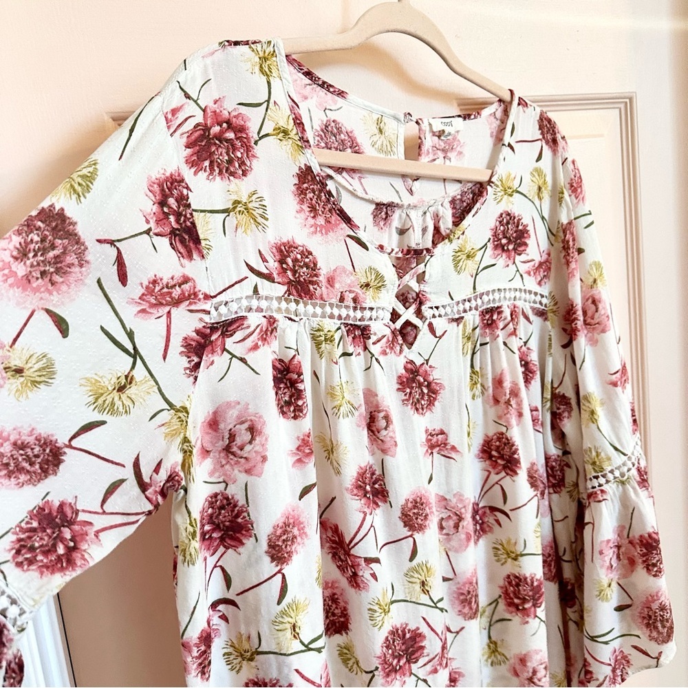 Pink floral Oddi top - Picture 2 of 6